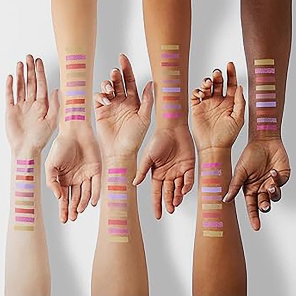 The Creme Shop Limited Edition NEW! Hello Kitty Angel Baby Eyeshadow Palette - Picture 3 of 16